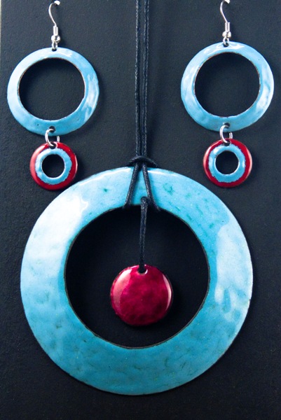 colgante y pendientes